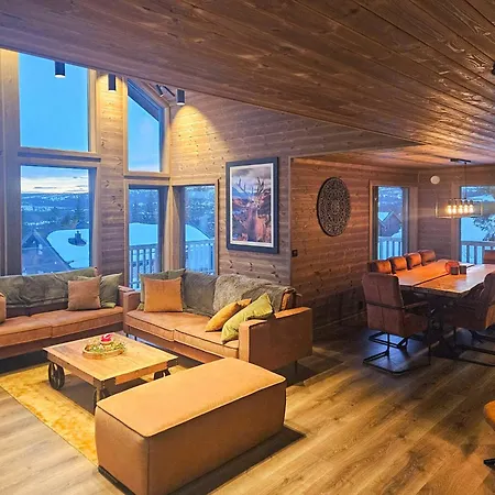 Luxurious Family By The Trails Feriehus *