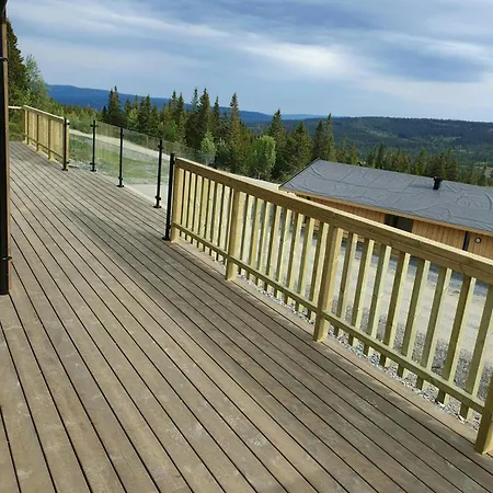 Feriehus Luxurious Family By The Trails *