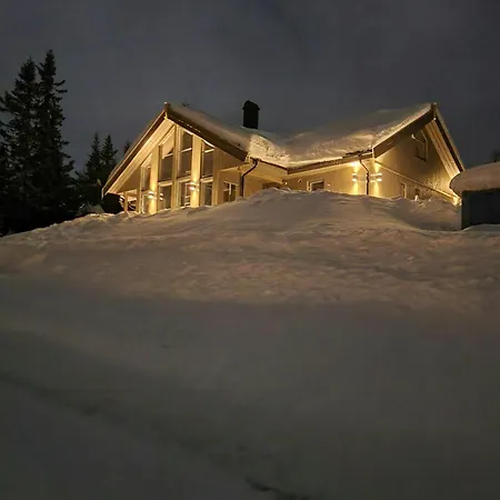 Luxurious Family By The Trails Feriehus Svingvoll