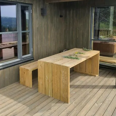 Semesterbostad Luxurious Family By The Trails