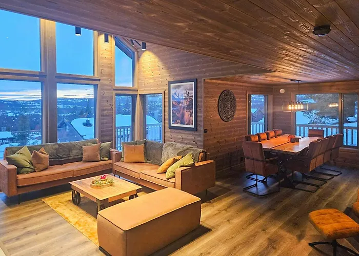 Luxurious Family By The Trails Holiday home *