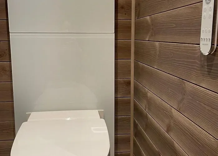 Holiday home Luxurious Family By The Trails *