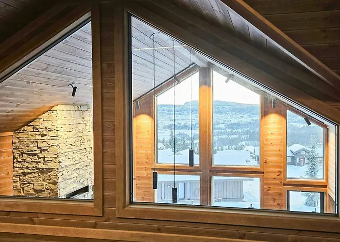 Luxurious Family By The Trails Svingvoll